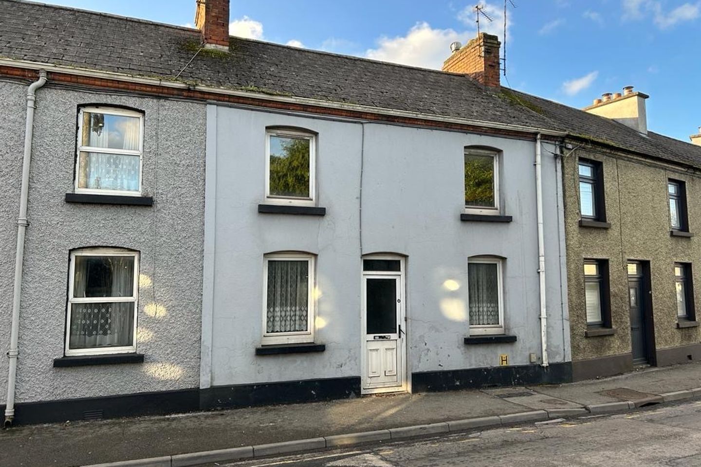 6 Lynnbury Terrace, Mullingar, Co. Westmeath, N91Y7X0 is for sale on