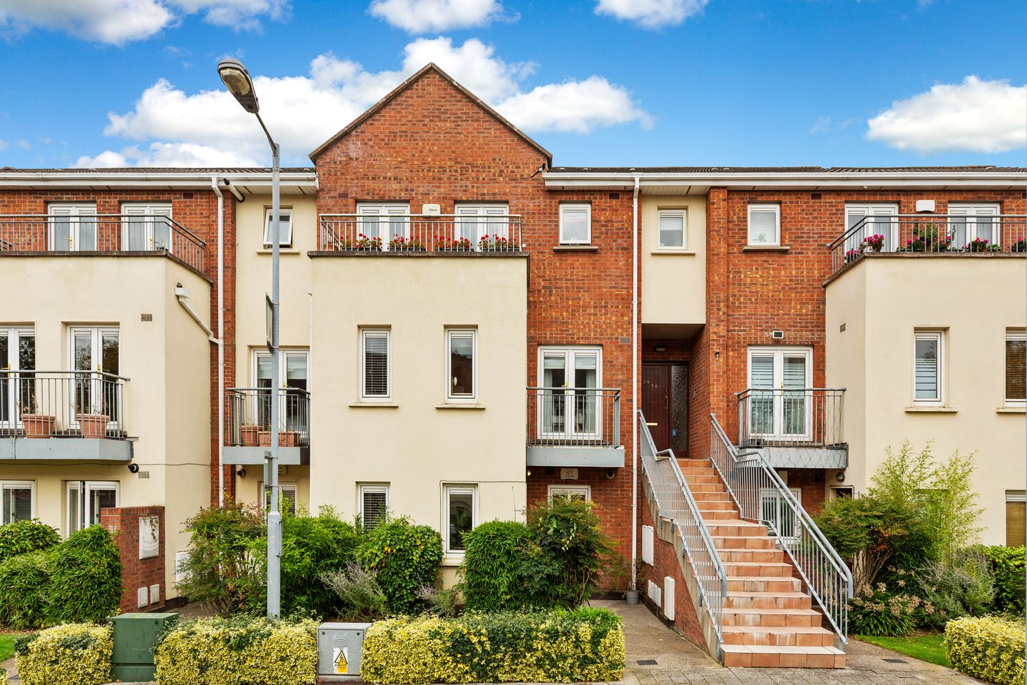 77 Garnish Square, Waterville, Blanchardstown, Dublin 15, D15YD54