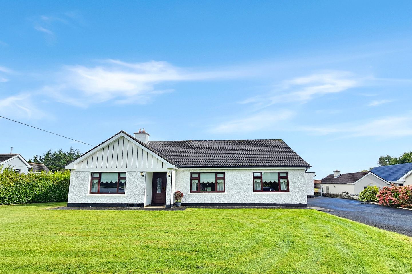 Loughville, Lahinch Road, Ennis, Co. Clare, V95X2X3
