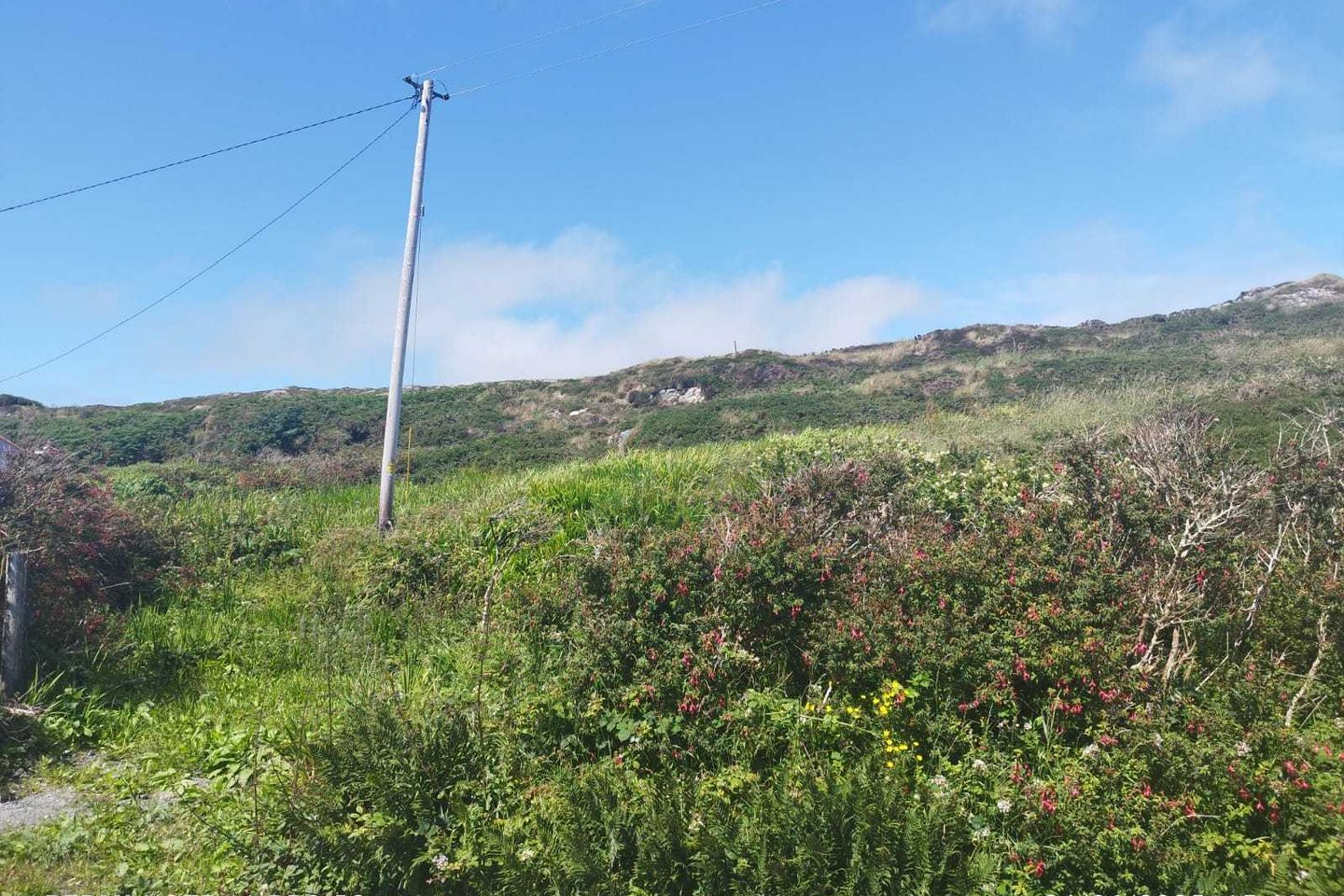 Circa 0.9 Hectares / 2.38 Acres of Ground At Fahy, Sky Road, Clifden, Co. Galway