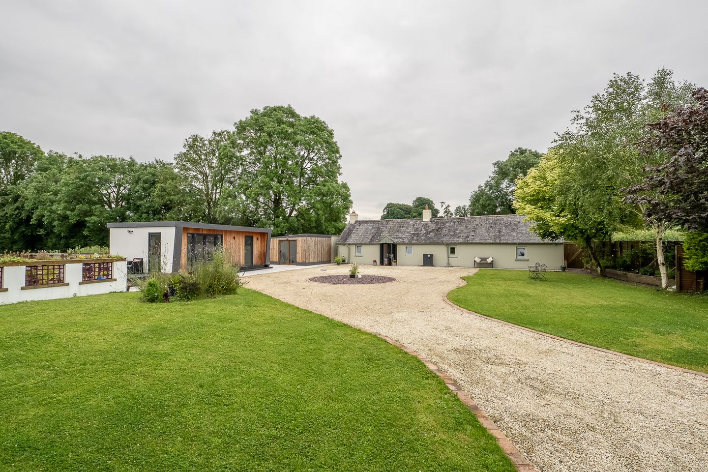 Ballinamona, Cashel, Co. Tipperary, E25KV12 is for sale on Daft.ie