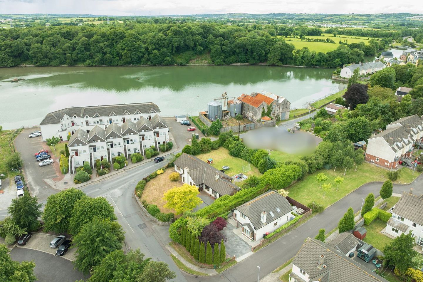 Santa Clara, 33 Árd Na Greine, Dark Road, Castleredmond, Midleton, Co. Cork, P25HP60