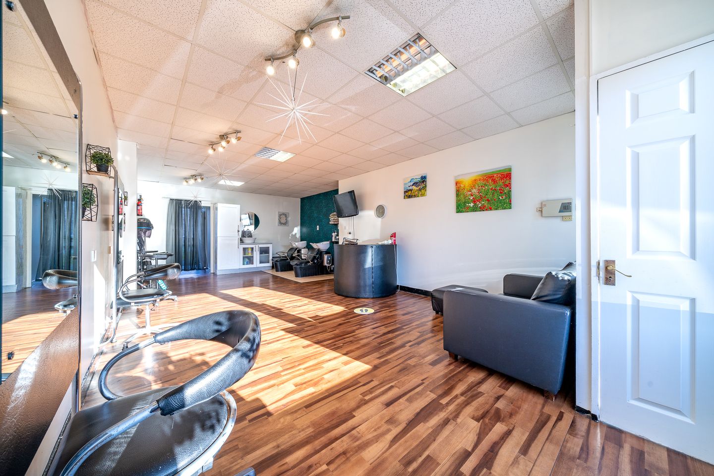 Commercial property for sale in 3A Meadow View, Sarsfield Road