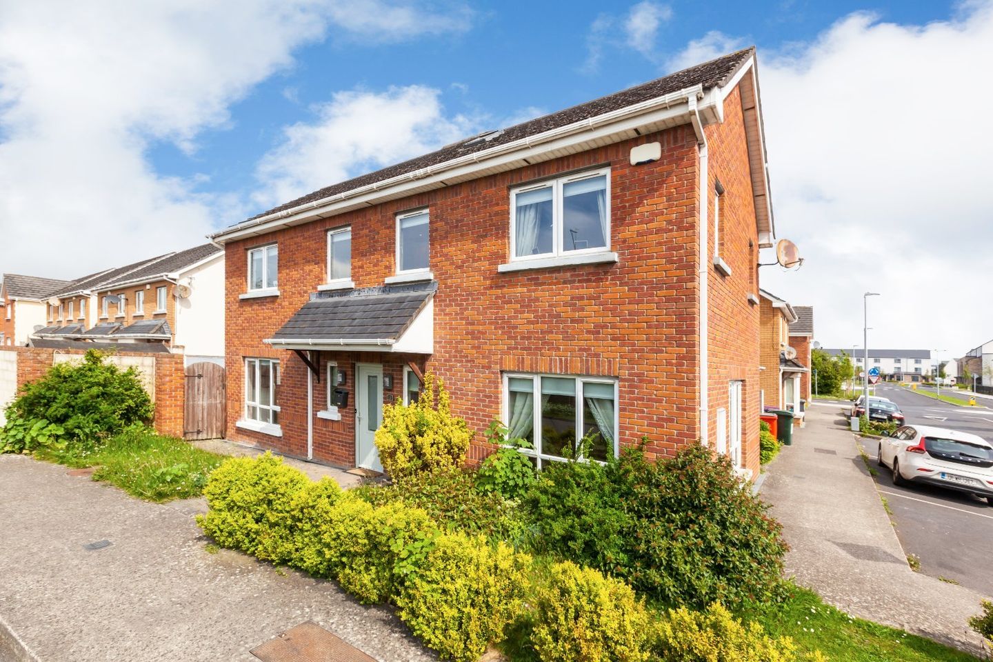 13 Heathfield Close, Finglas, Dublin 11, D11V3F8 is for sale on Daft.ie