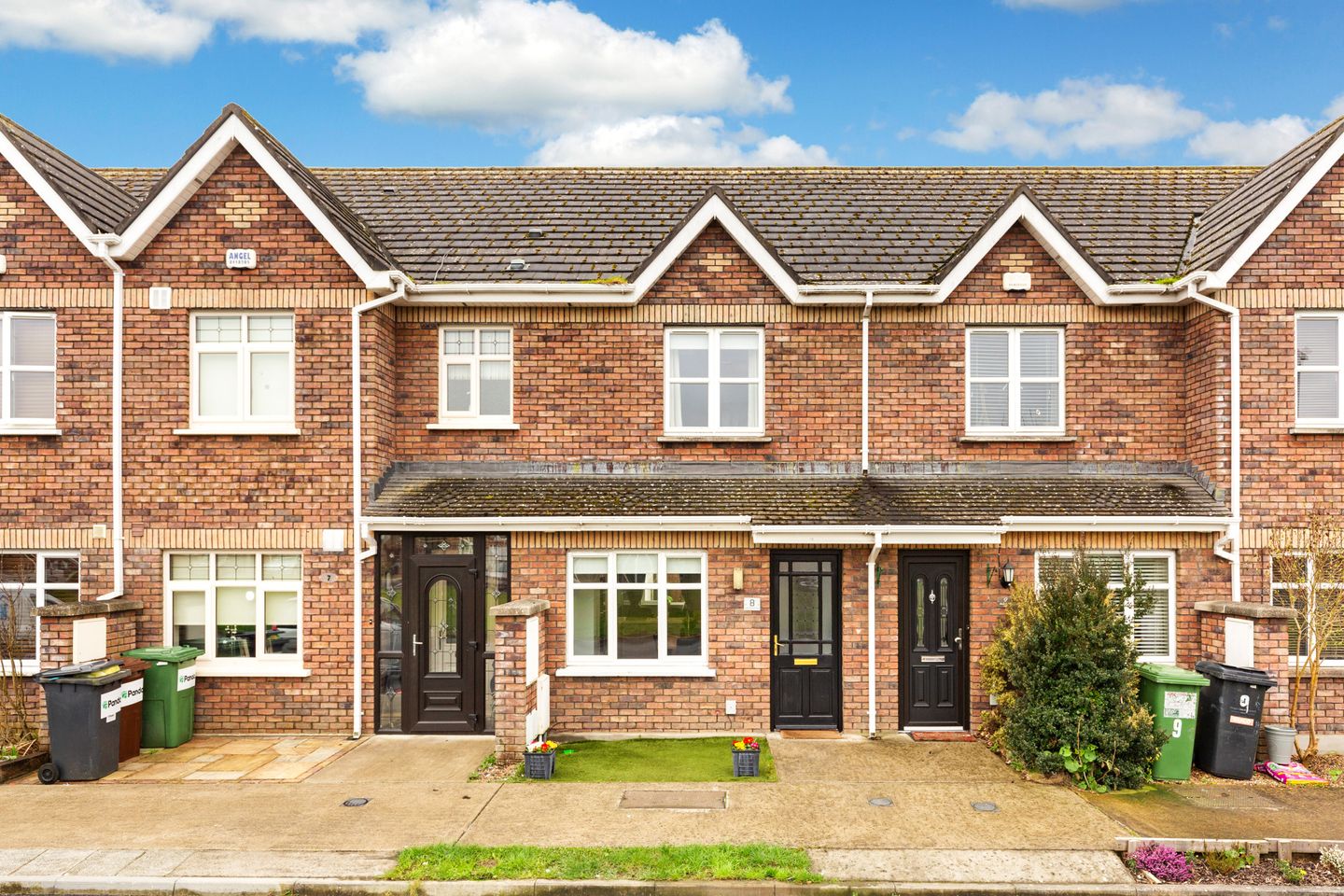 8 Latchford Drive, Clonee, Dublin 15, D15YK6D is for sale on Daft.ie