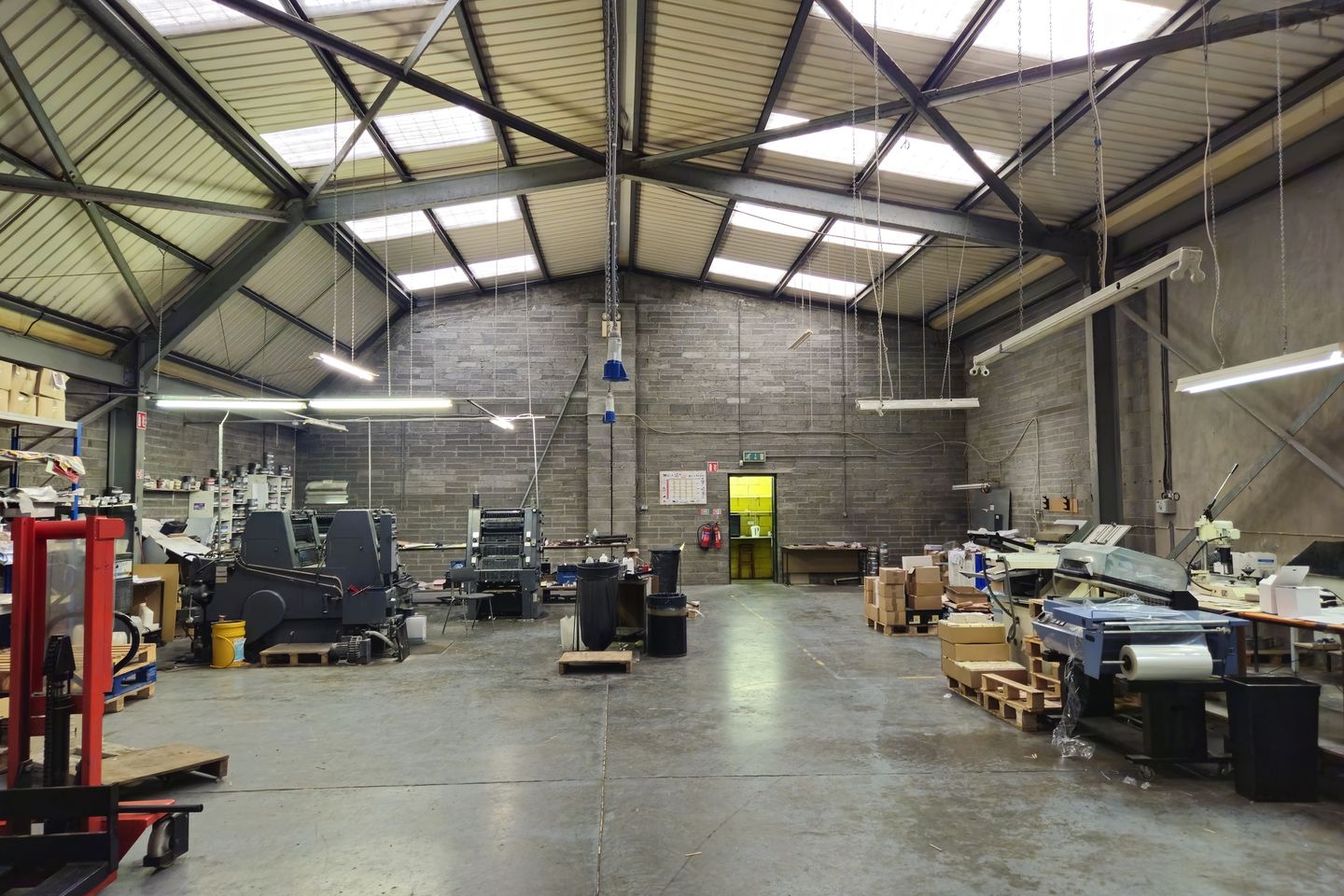 Commercial property for rent in 1921 Annesley Place, North Strand