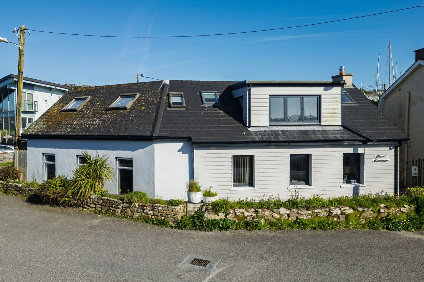 Point Cottage, Point Road, Crosshaven, Co. Cork, P43FP60