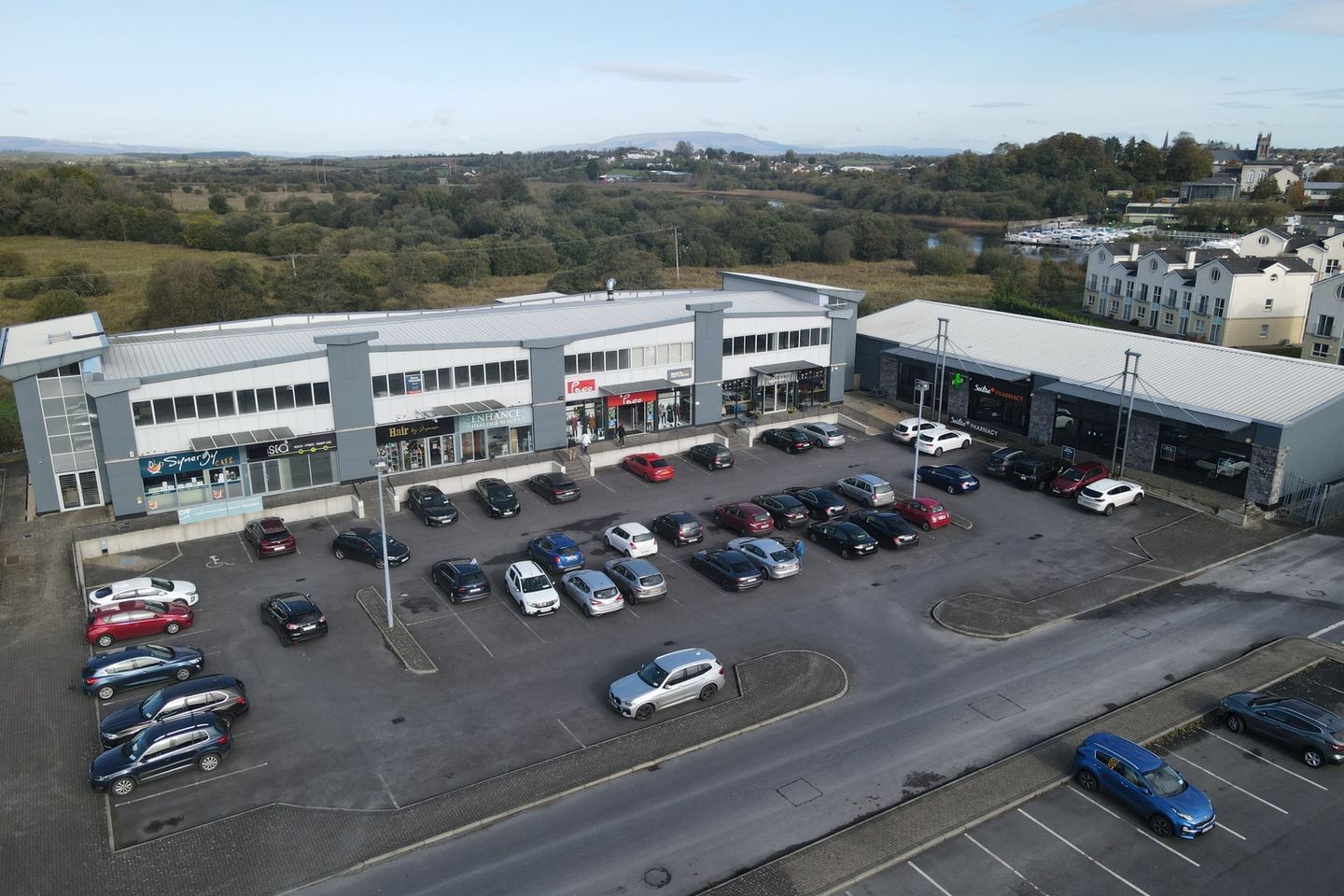Commercial property for rent in Unit 11, Carrick Retail & Business Park