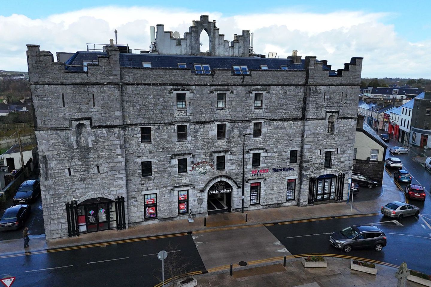 Apartment 8, Stone Court Centre, Churchsreet, Co. Roscommon, F42HP71