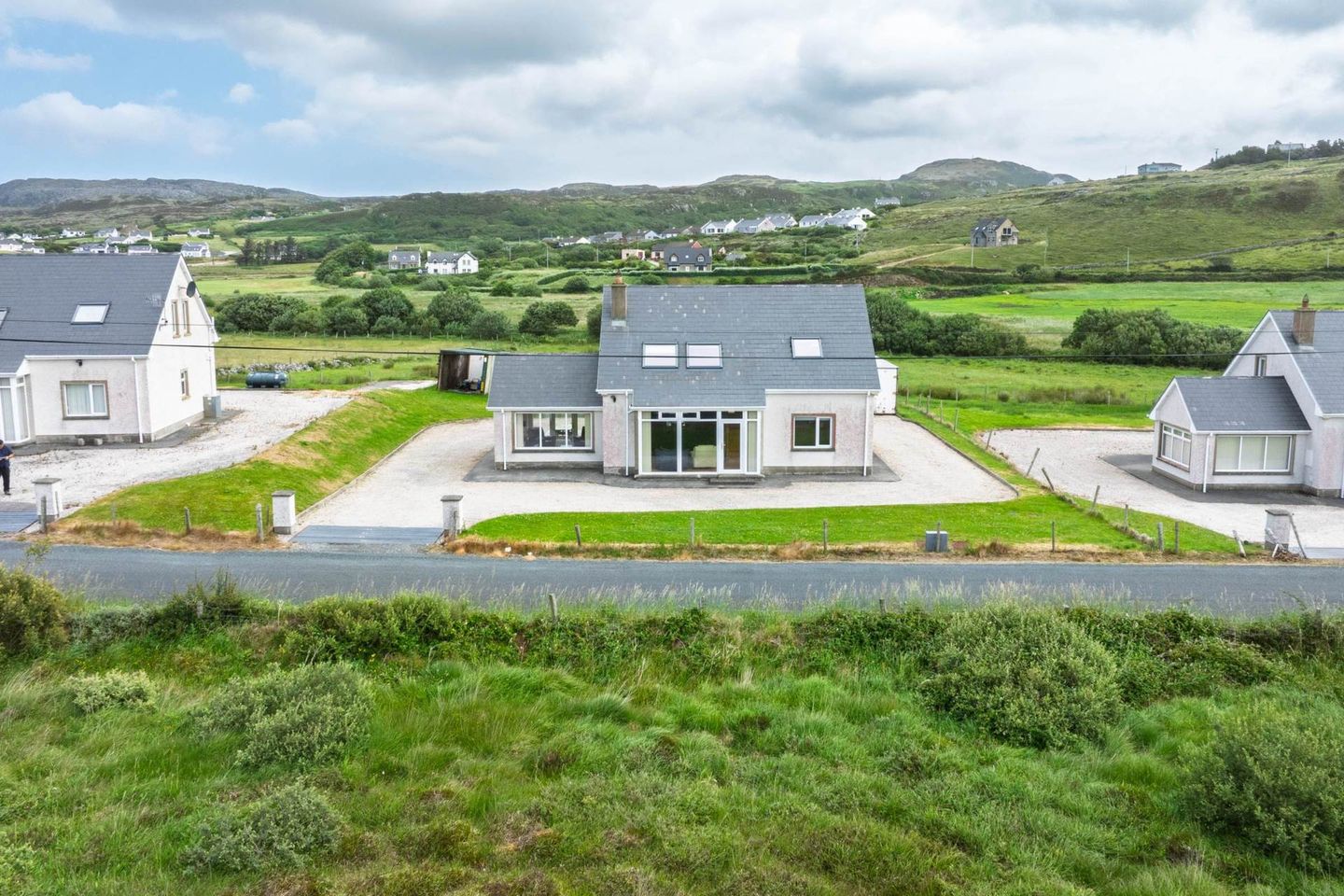 2 The Bridge, Derrycassan, Downings, Co. Donegal, F92DX70