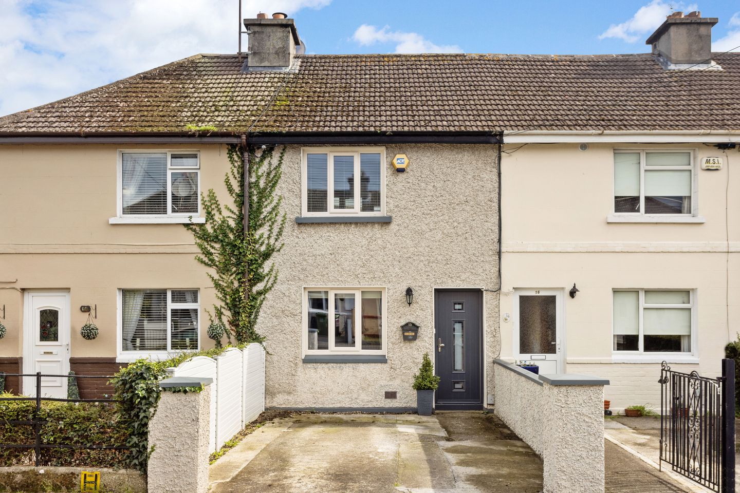 15 Wolfe Tone Square Middle, Bray, Co. Wicklow, A98K2R5 is for sale on Daft.ie