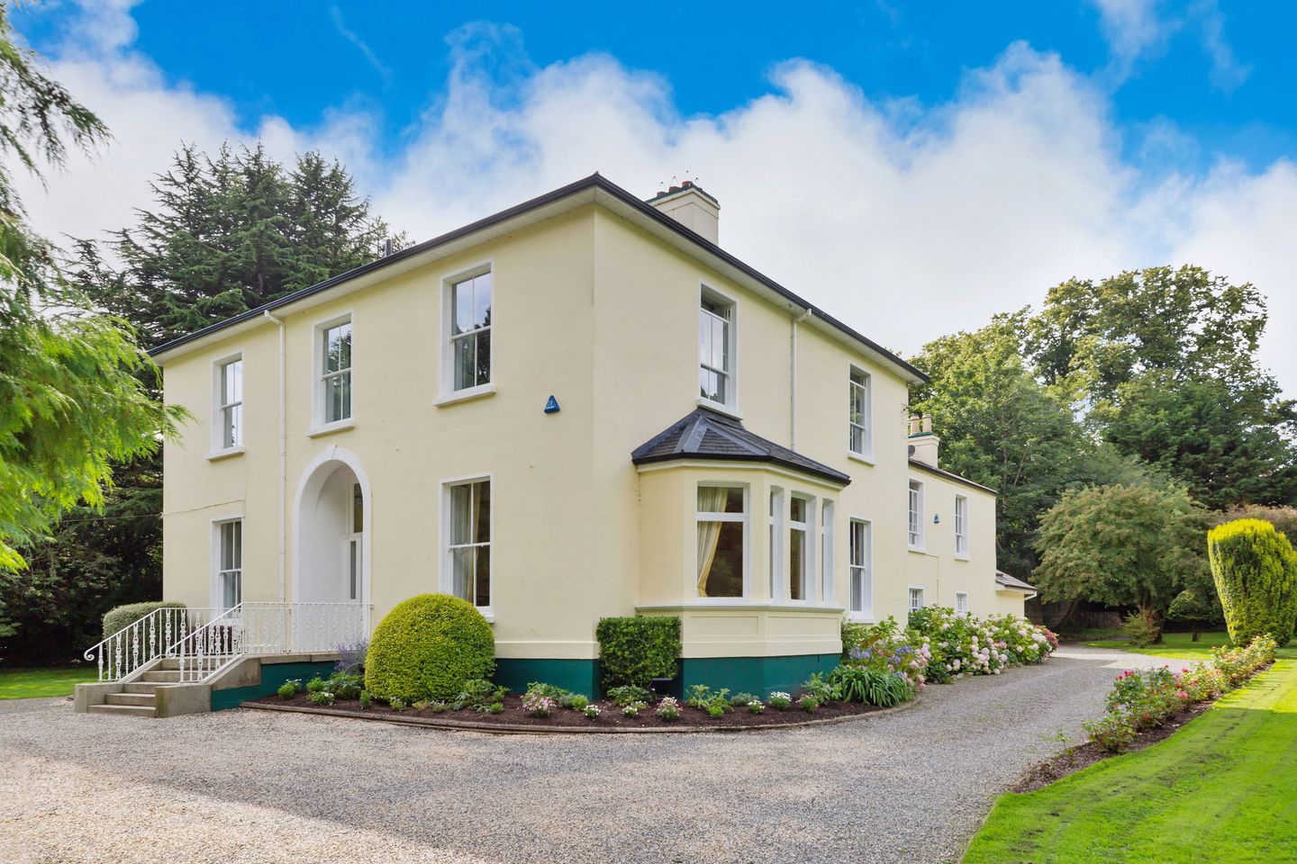 Cedar Grove, Westminster Road, Foxrock, Dublin 18, D18X0E3