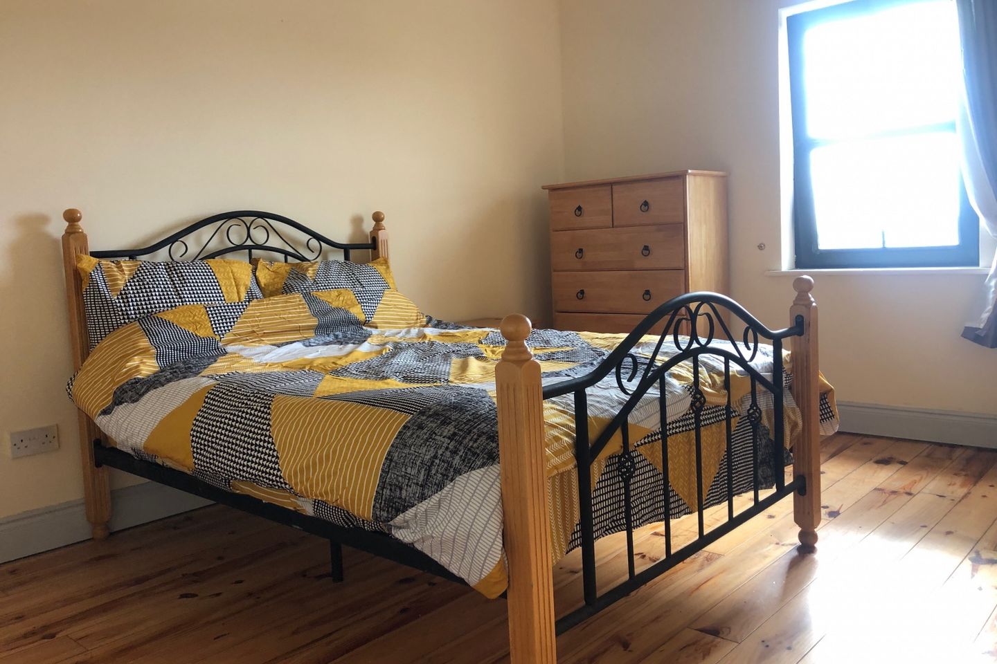 20 Chapel Square, Old Chapel Lane, Castleisland, C, Castleisland, Co. Kerry