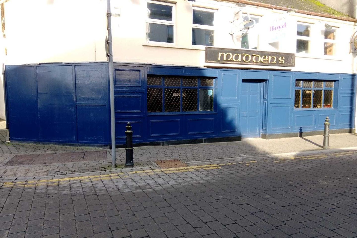 Maddens Licenced Premises, Connolly Street, Nenagh, Co. Tipperary