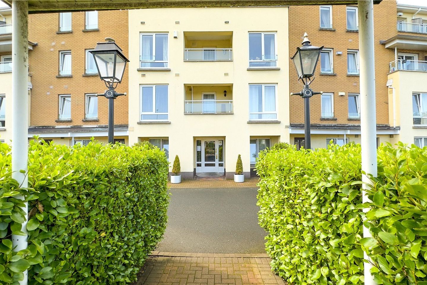 19 Lisalea, Frascati Park, Blackrock, Co. Dublin, A94HD25 is for sale