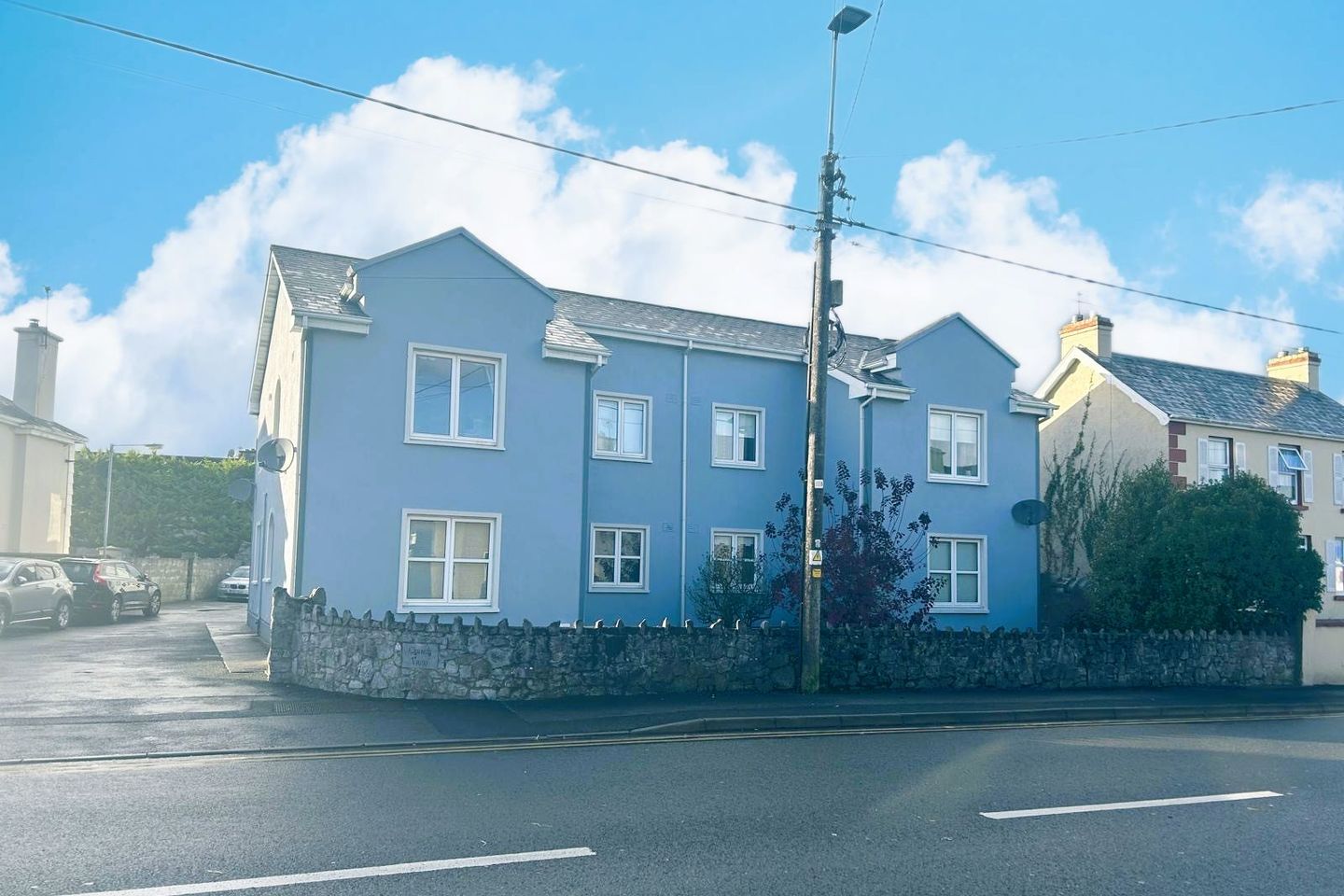 Apartment 3, Church View, Clare Road, Ennis, Co. Clare, V95YY09