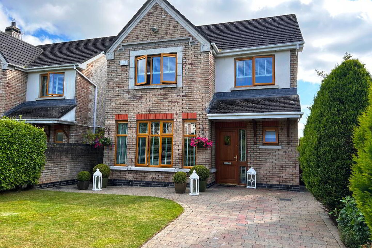 10 Park Heath, Grangerath, A92X280