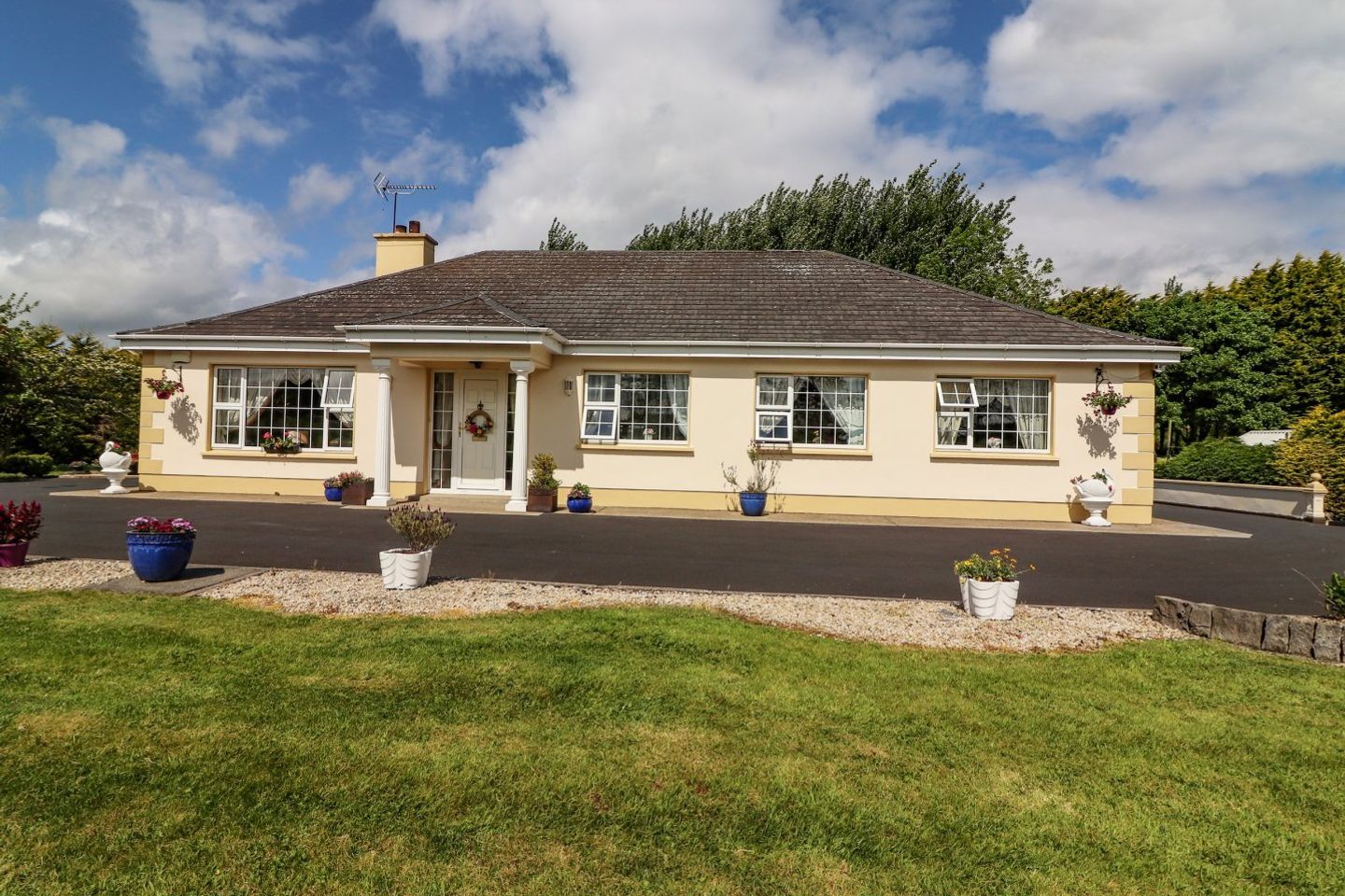 Holiday Homes in Lissycasey, Co. Clare on Daft.ie