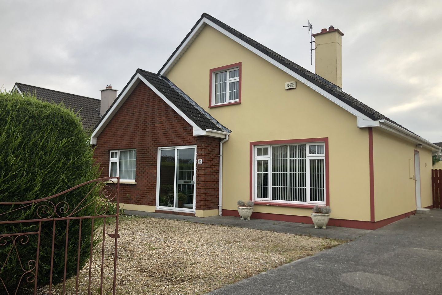 50 Highfield Grove, Caherslee, Tralee, Co. Kerry, V92C4EK is for sale