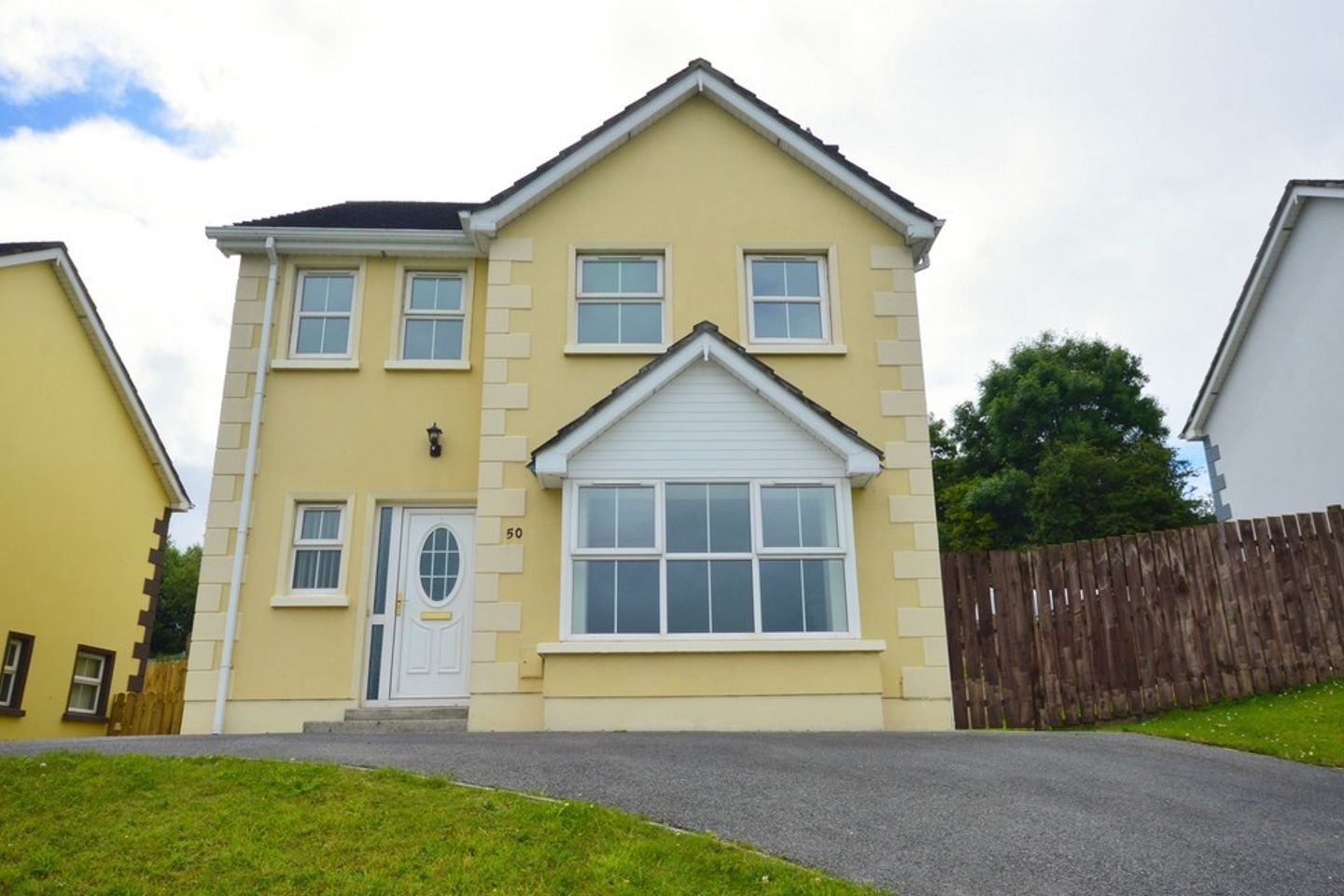 50 Saint Jude's Court, Lifford, Co. Donegal