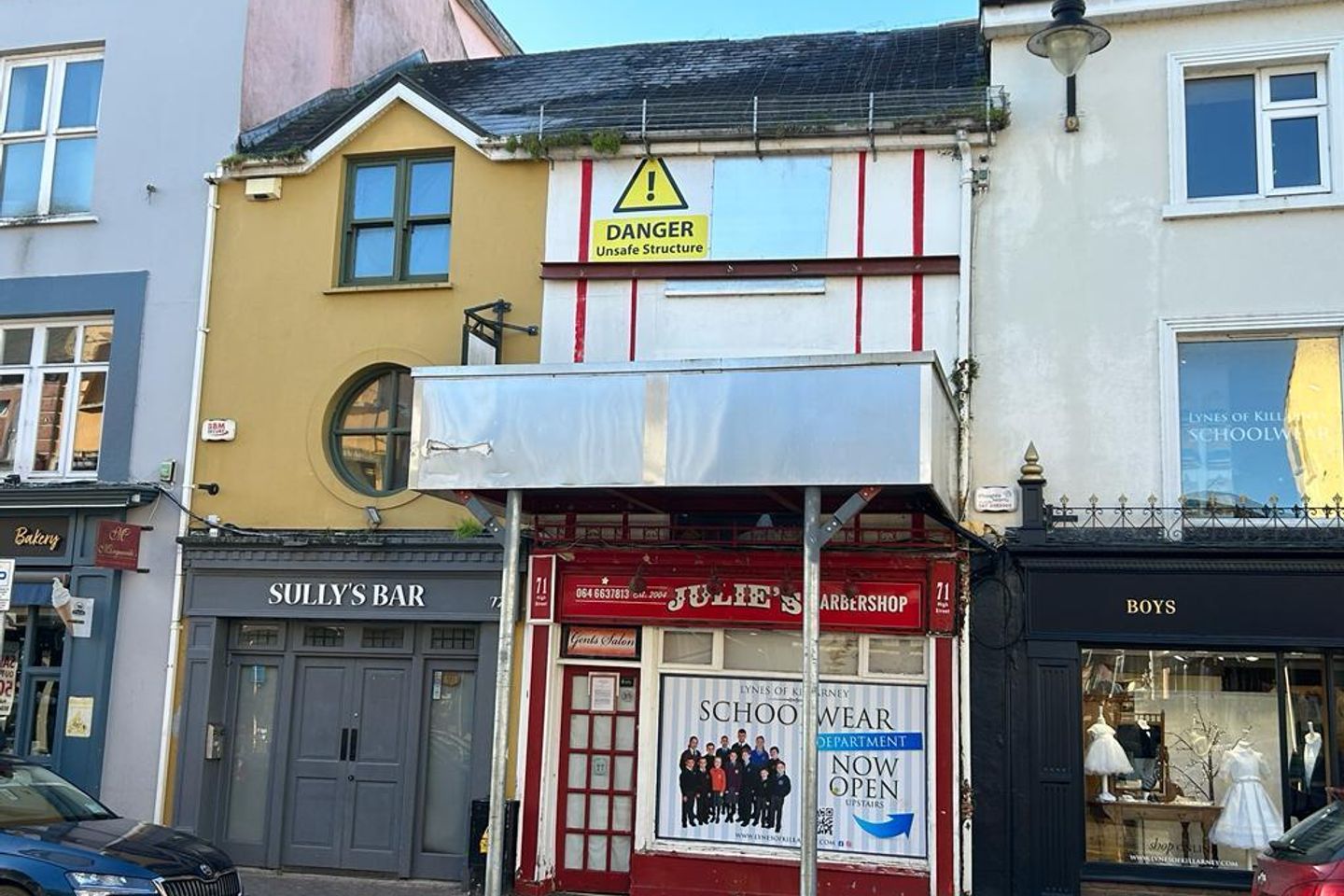 Commercial property for sale in "Sully's Bar", 71/72 High Street, V93AK30