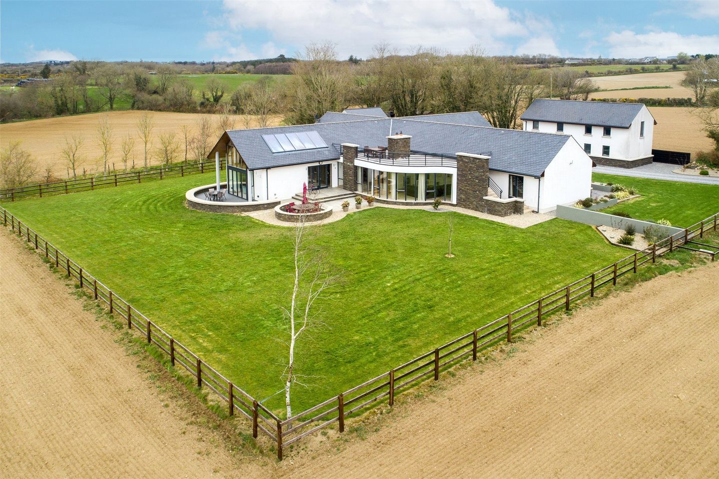 Knockbine, Ballymitty, Wellingtonbridge, Co. Wexford, Y35KV07