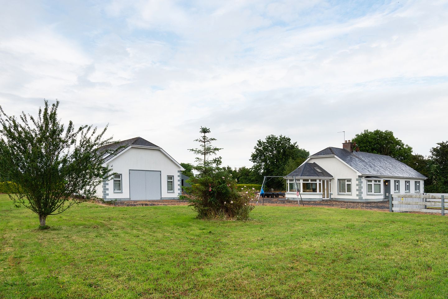 Annaghmore, Shannon Harbour, Co. Offaly, R42R663