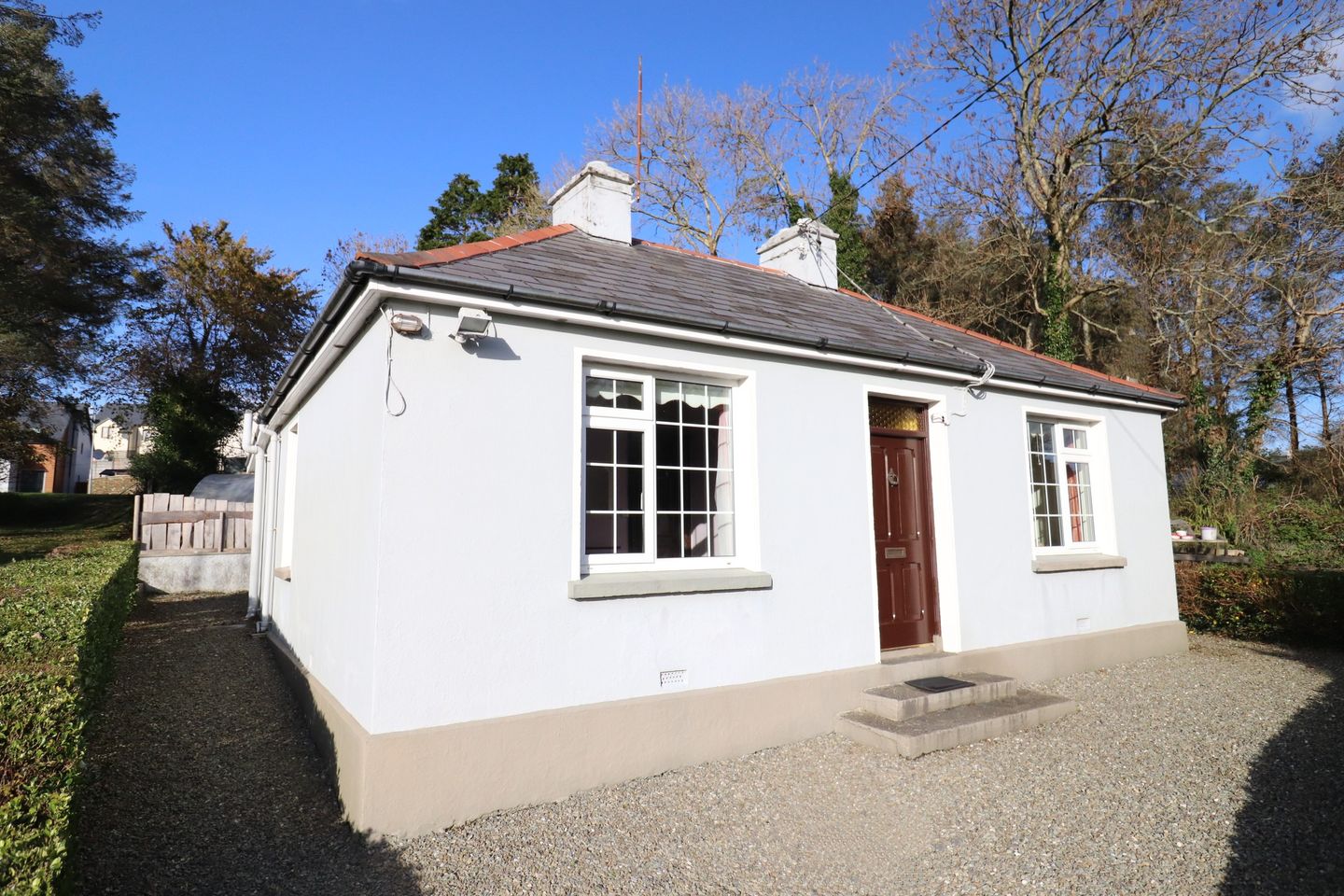 Sunville, Church Road, Durrus, Co. Cork, P75RV00 is for sale on Daft.ie