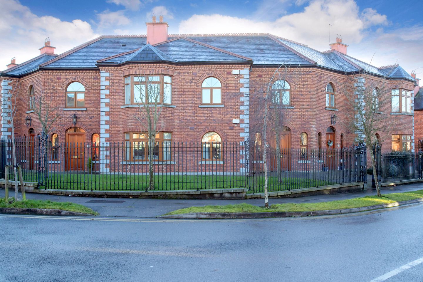 Apartment 31, Mount Prospect, Mullingar, Co. Westmeath, N91T209 is for