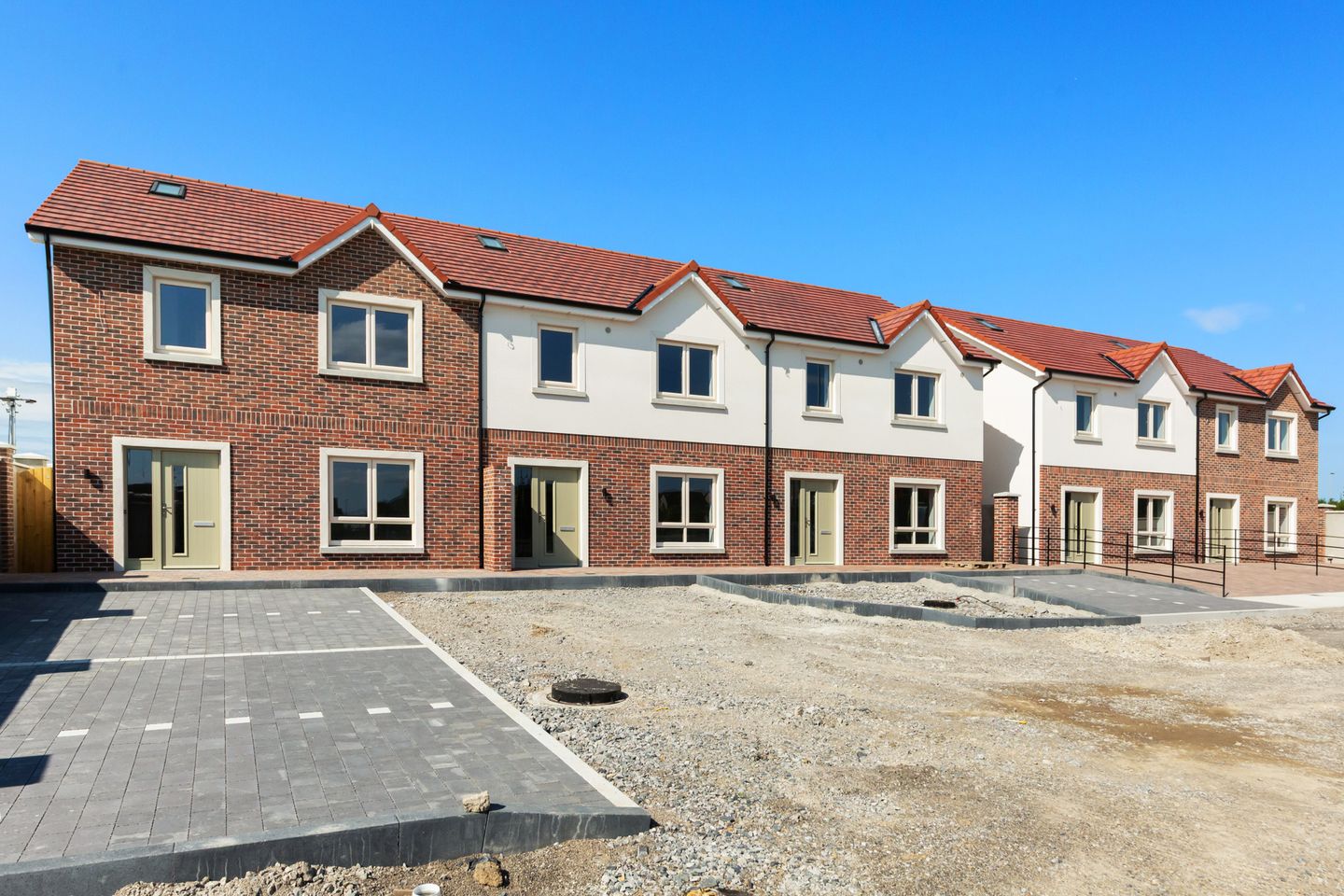 3 Bed End Terrace, Cobblers Gate, 3 Bed End Terrace, Cobblers Gate, Enfield, Co. Meath