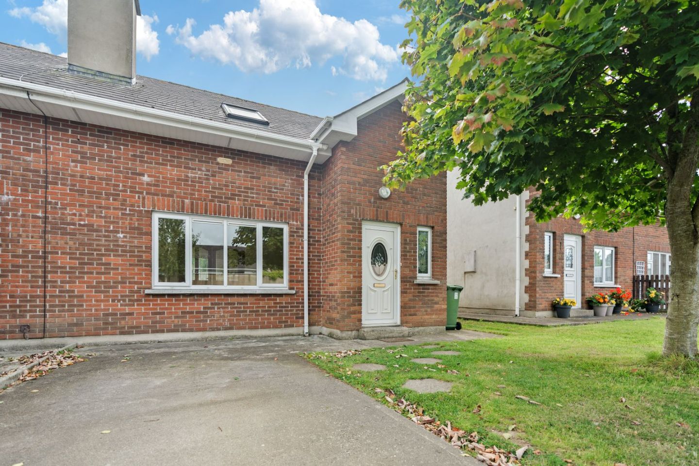 8 Ivy Close, New Line, Charleville, Co. Cork, P56RK66