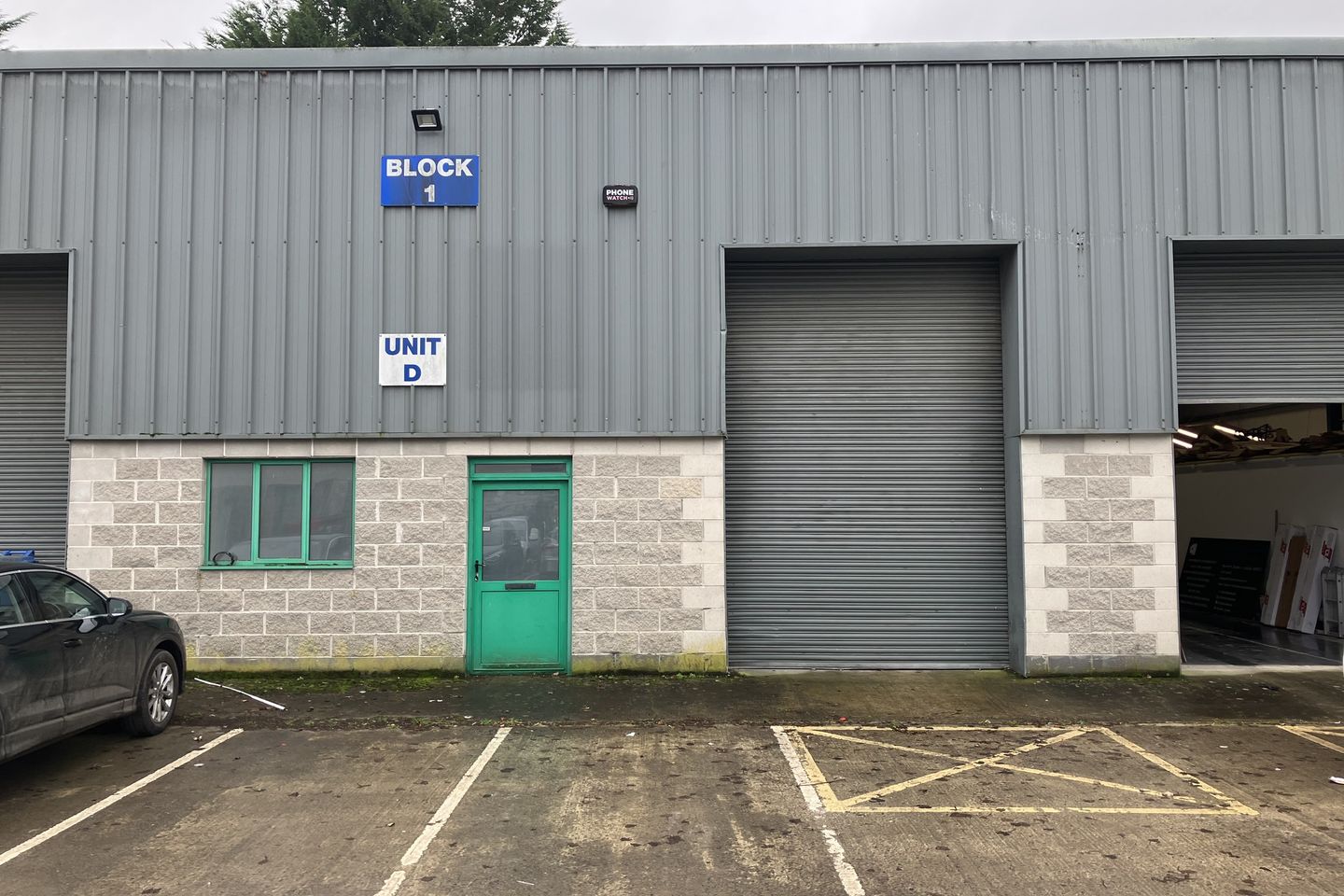 Commercial property for rent in Block 1 Unit D, Link Business Park
