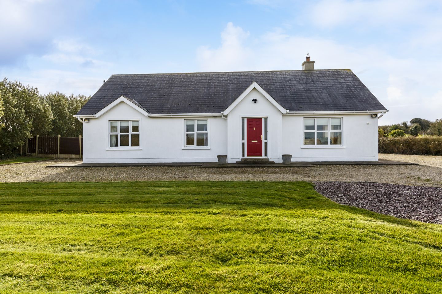 Teach Ballyteigue, Ballyteige, Kilmore Quay, Co. Wexford is for sale on
