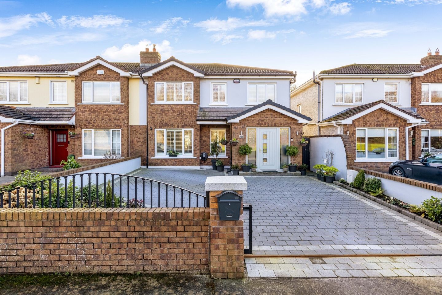 31 Meadowbank Hill, A85W322