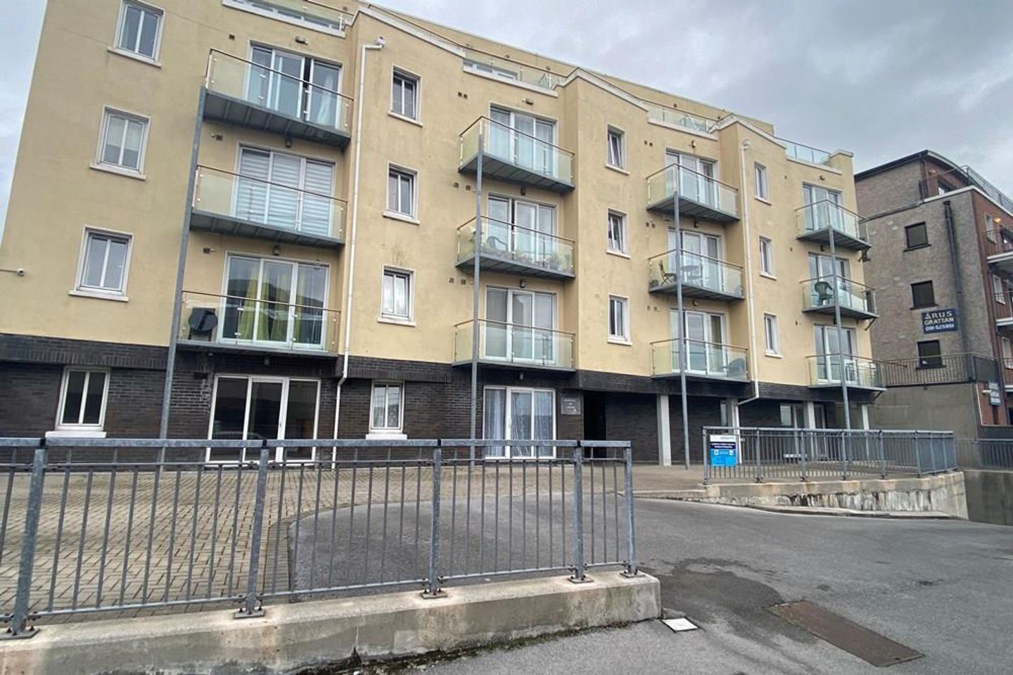 8 Radharc An Chlair, Gratton Road, Galway City, Co. Galway, H91F8X4 is