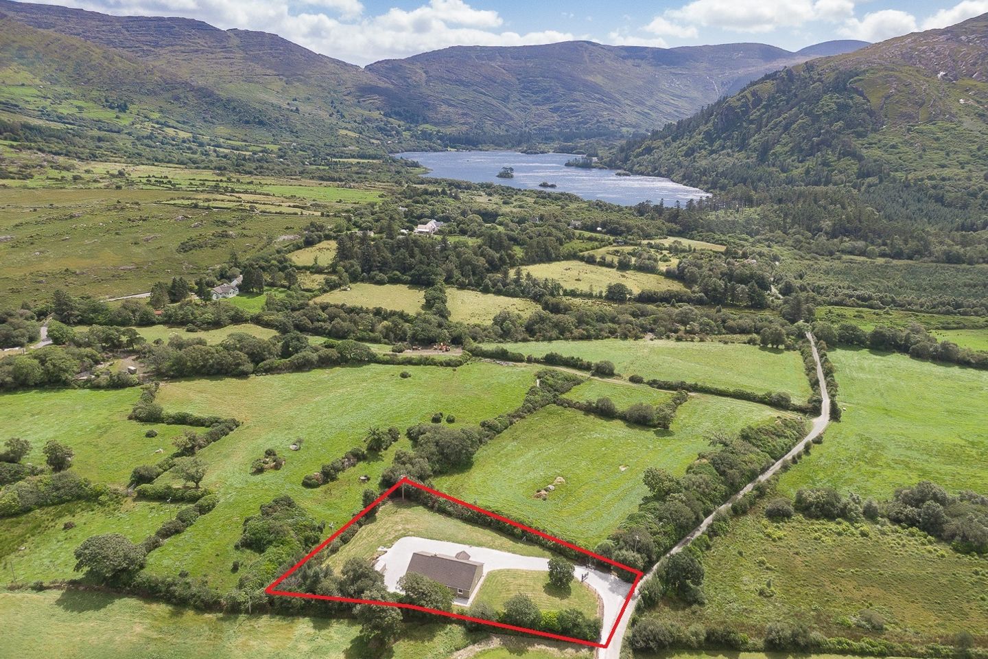 Clogherane, Lauragh Upper, Kenmare, Co Kerry, V93Y681