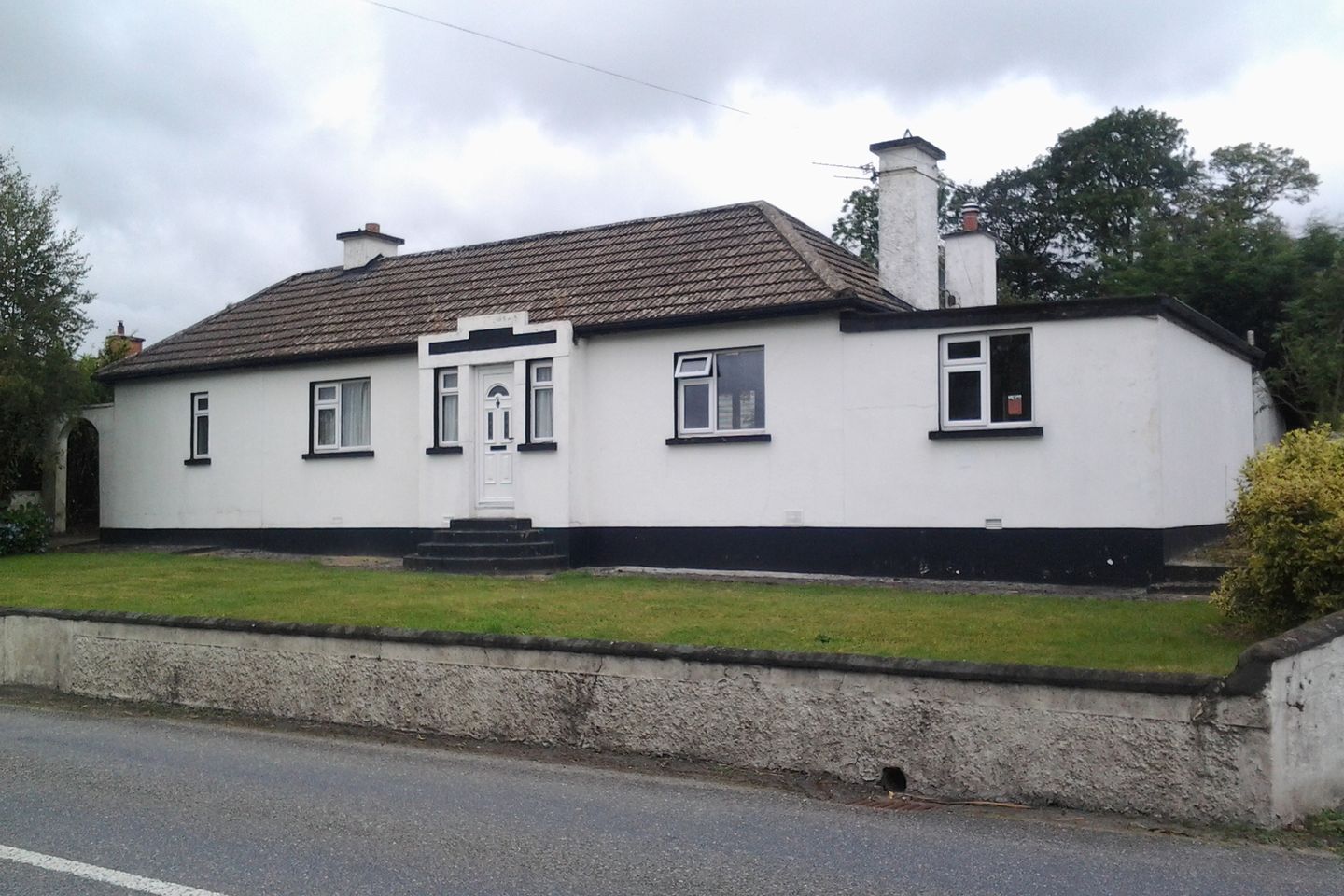 Immal, Churchland, Tinahely, Co. Wicklow, Y14P449 is for sale on Daft.ie