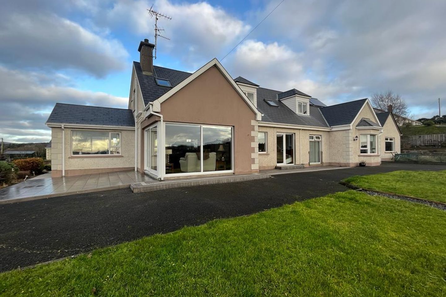 Carricknagore, Killybegs, Co. Donegal, F94C2R7