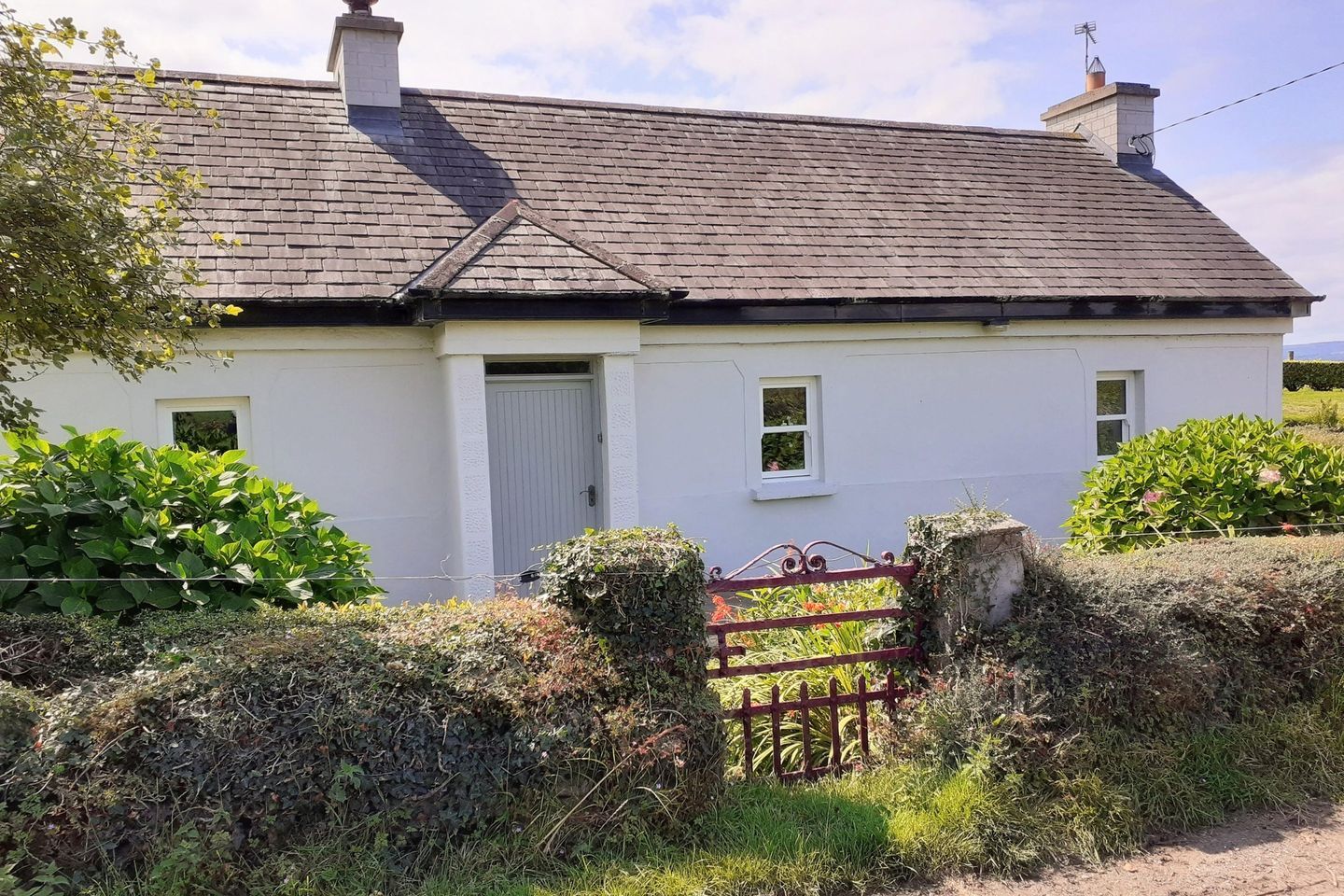 Ref. 1108125 Lackaroe Cottage, Portroe, Nenagh, Tipperary Town, Co. Tipperary