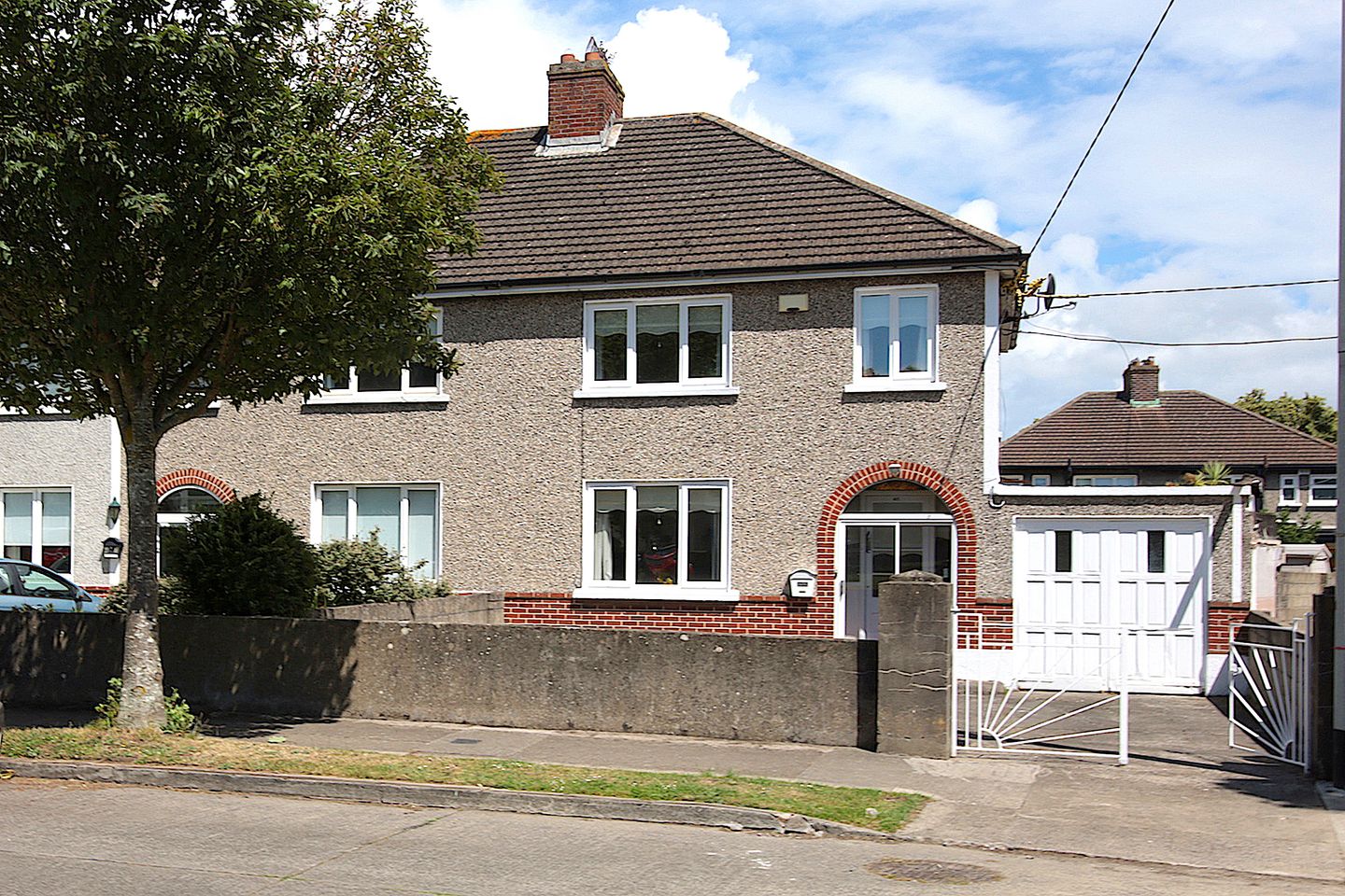 46 Brookwood Park, Artane, Artane, Dublin 5, D05H6F9 is for sale on Daft.ie