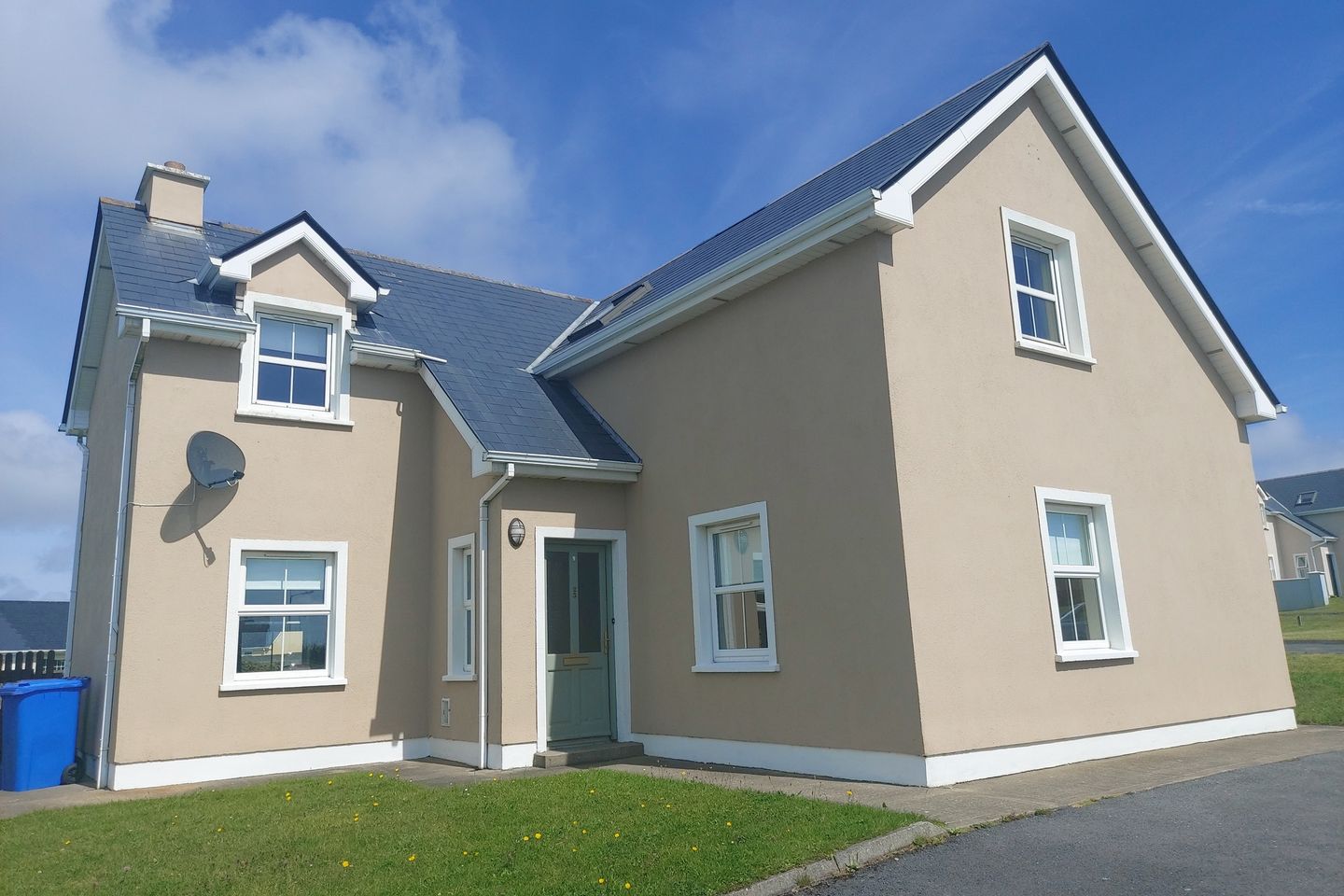 23 Cuan Oisré­, Belmullet, Co. Mayo, F26DX37 is for sale on Daft.ie