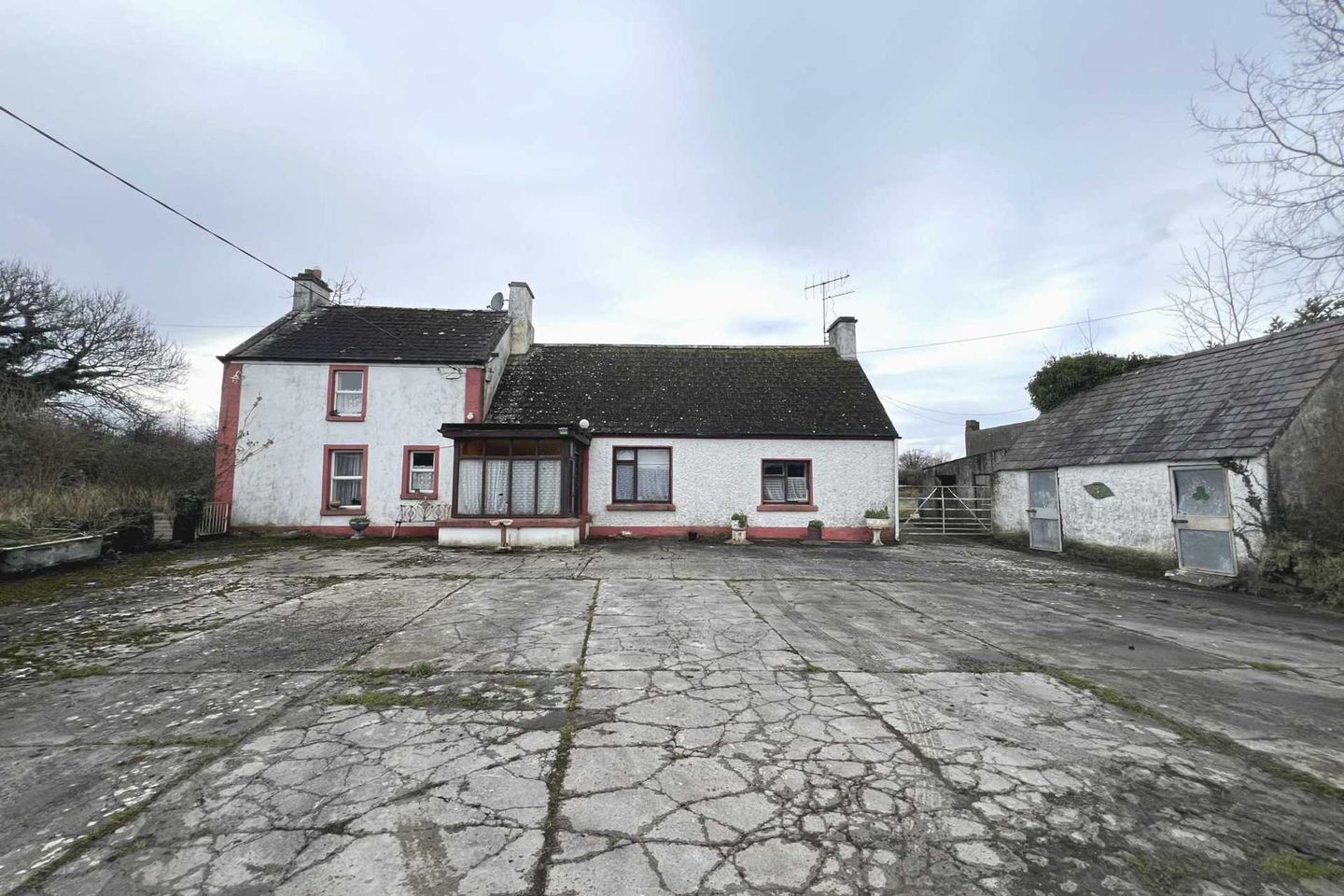 Commercial property for sale in Corbally, Drangan, Co. Tipperary, E41RP20