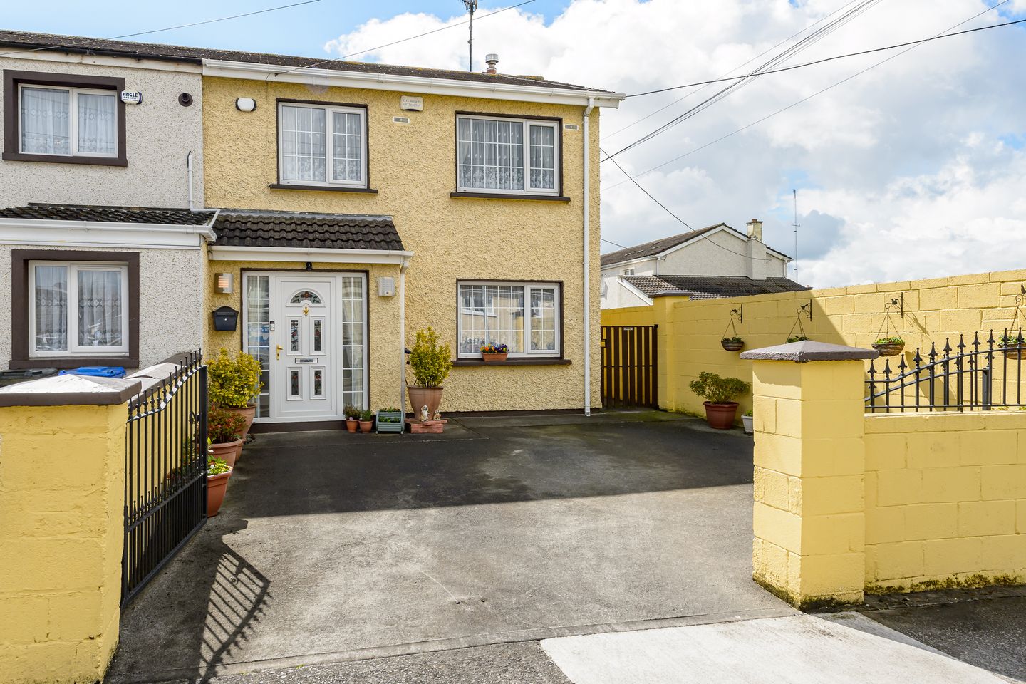 97 Clusker Park, Navan, Co. Meath, C15W2Y1 is for sale on Daft.ie