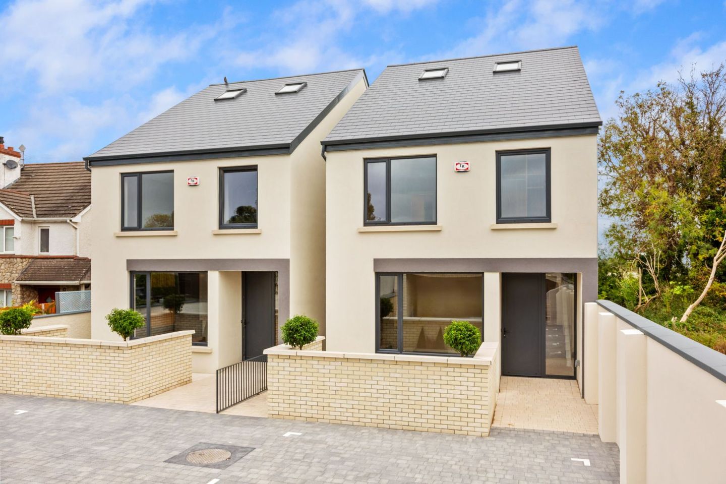 3 Whitegate, Sandyford Village, Sandyford, Dublin 18, D11DY0X