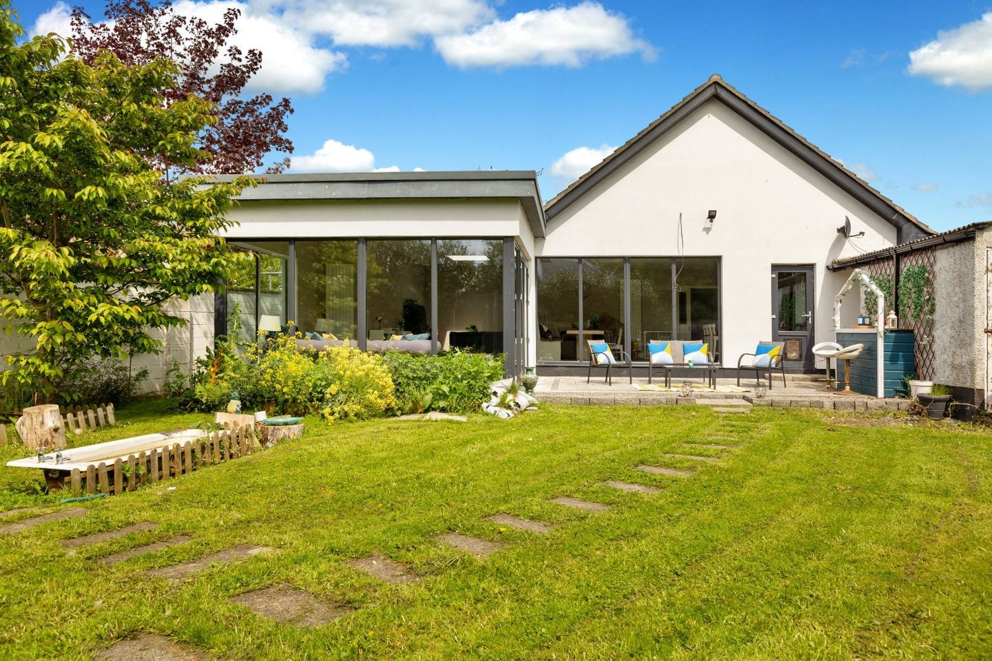 203A Collins Avenue, Whitehall, Dublin 9, D09Y9T8 is for sale on Daft.ie