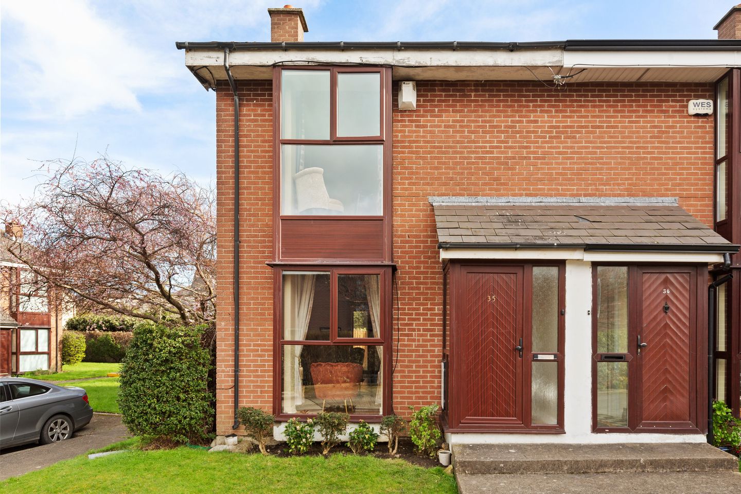 35 Ailesbury Mews, Sandymount, Sandymount, Dublin 4, D04W9H0 is for