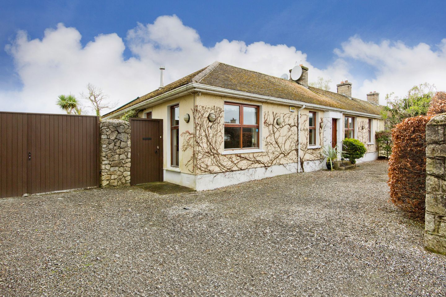 6 Glenamuck Cottages, Dublin 18, Carrickmines, Dublin 18, D18H9P4 is