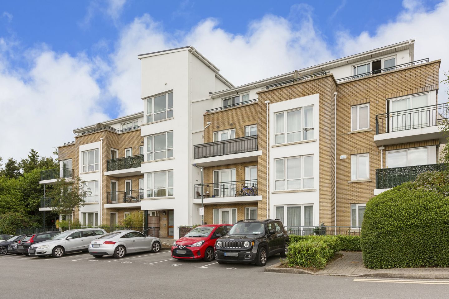 Apartment 94, Bracken Hill, Sandyford, Dublin 18, D18Y726 is for sale on Daft.ie