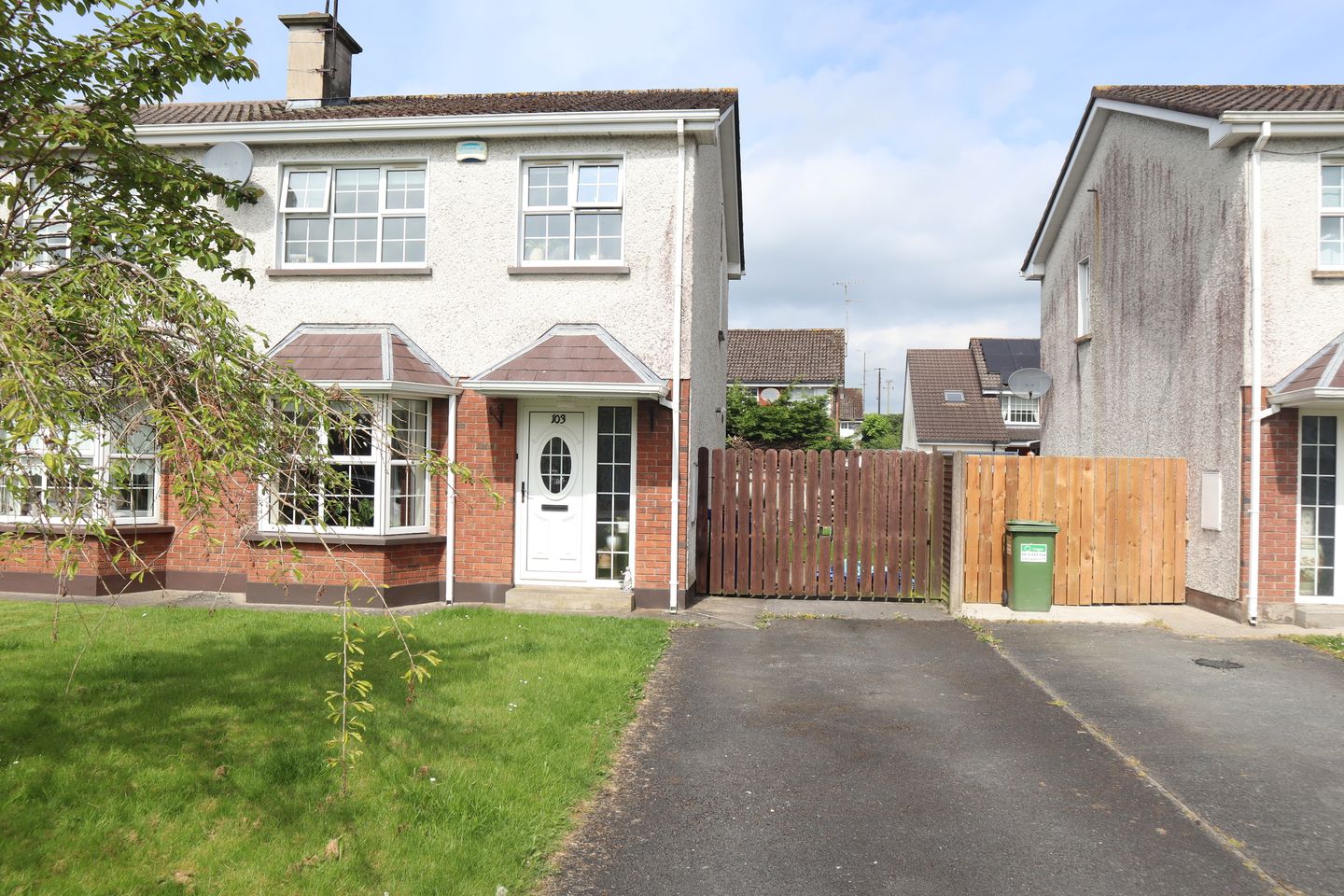 103 Highfield, Carrickmacross, Co. Monaghan, A81HD85 is for sale on Daft.ie