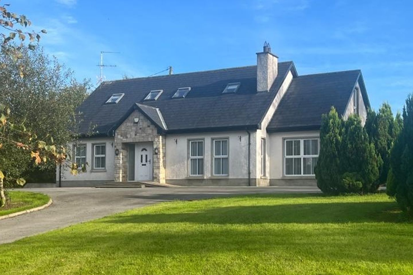 Ard Eirne, Drumharriff, Pettigo, Co. Donegal, F94N4C4 is for sale on